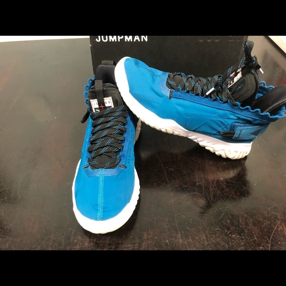 Sz 8 JORDAN PROTO REACT 'GREEN ABYSS' - Picture 9 of 11